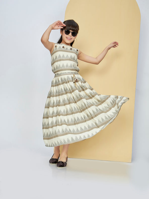 SS23-16063-Beige-G-M-1F2.jpg